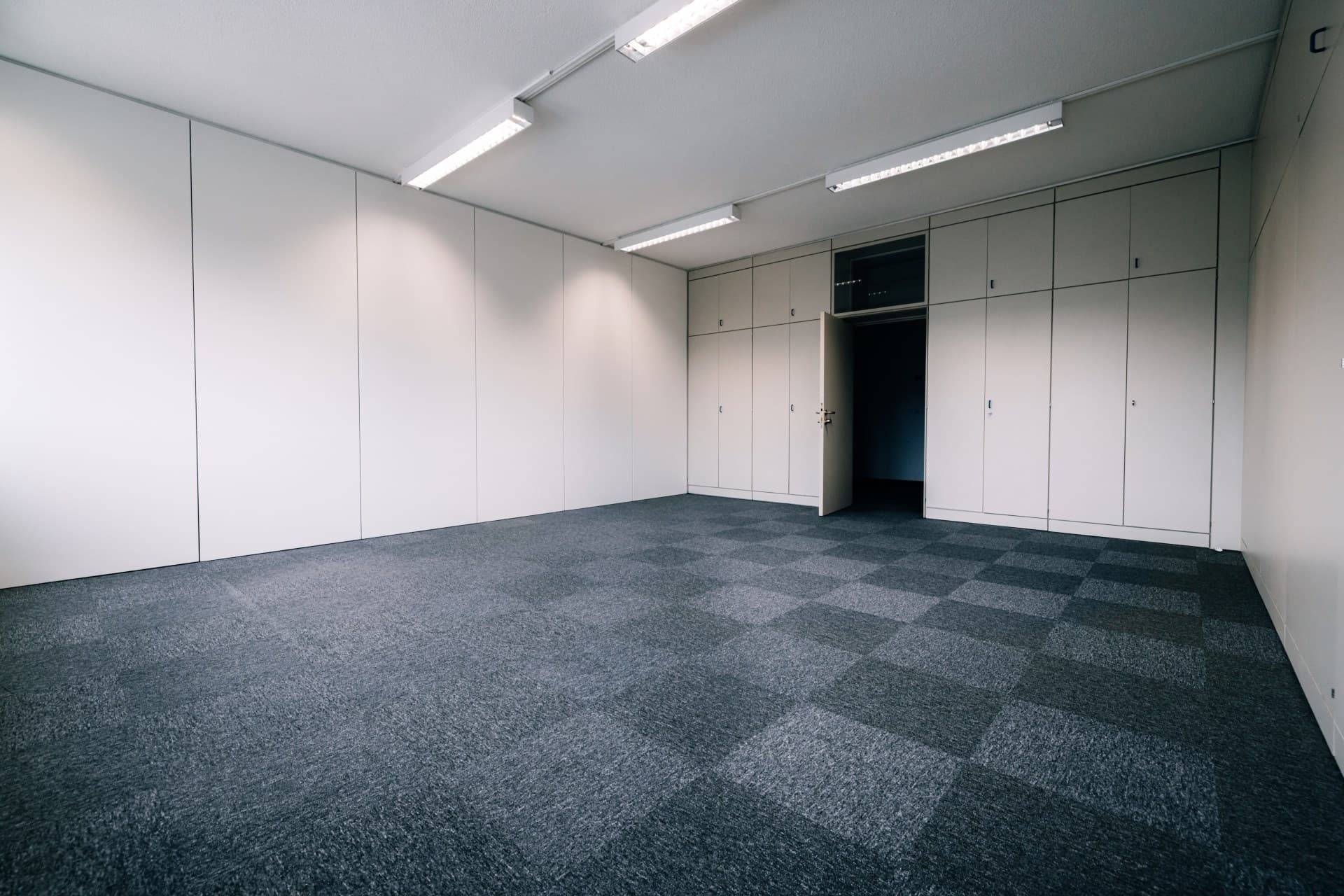 Helles Büro im Gardella Industriepark
